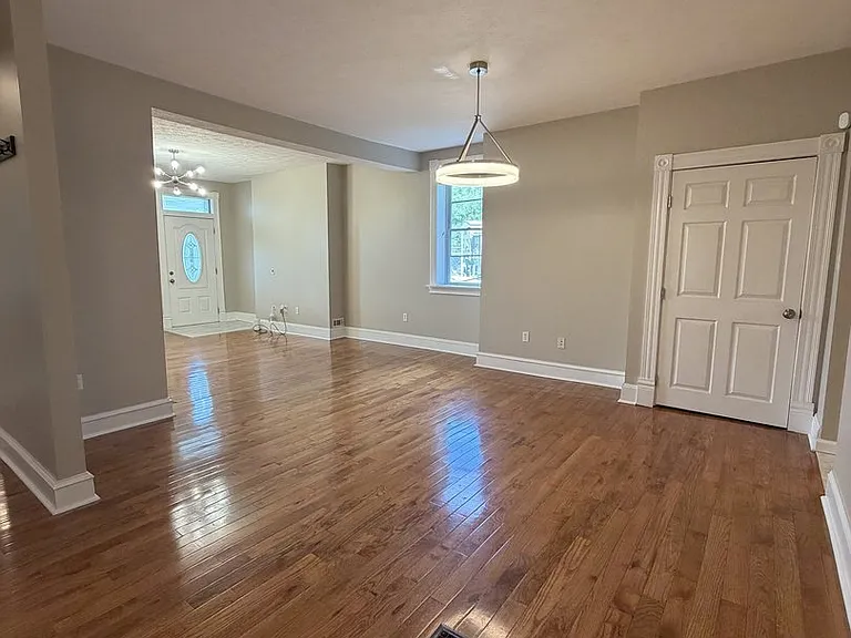 620 Arlington Ave #2 — Photo 9