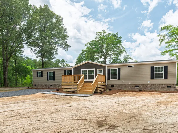 145 Bonanza Dr, Eutawville, SC 29048