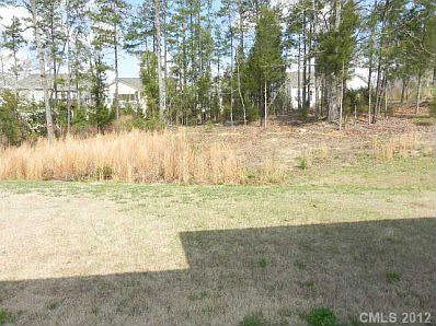 5th image of 49030 Gladiolus St