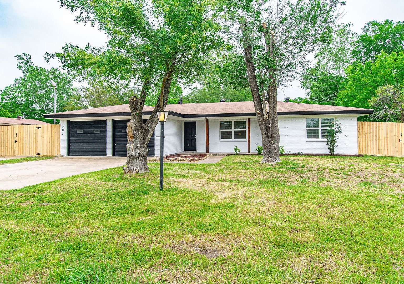 203 N 2nd St, Little River Academy, TX 76554 Zillow