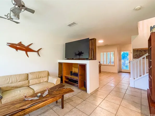 91-1020 Kaipalaoa St APT 6402, Ewa Beach, HI 96706