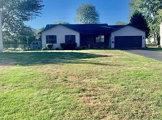 189 La Solis Dr, Rochester, NY 14626