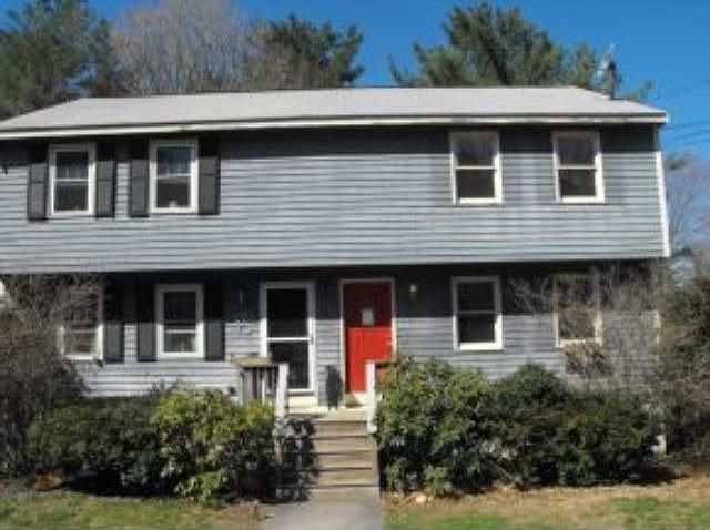 1st image of 23 Lund Dr #B