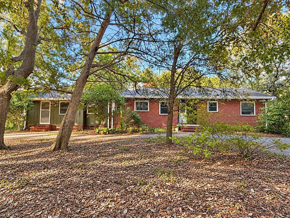 1st image of 5722 Pickens Ave.