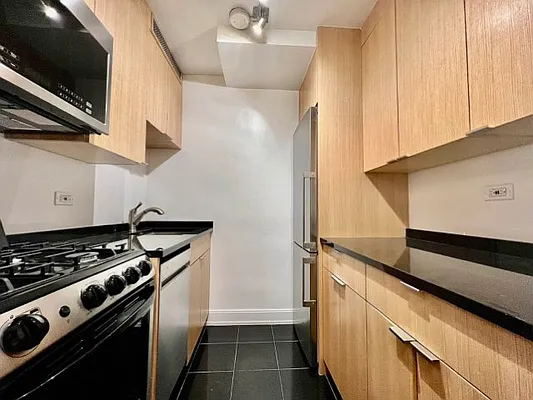 Rented by Corcoran | media 3