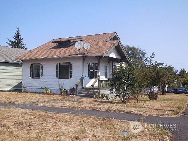 1st image of 535 E 10th. Street