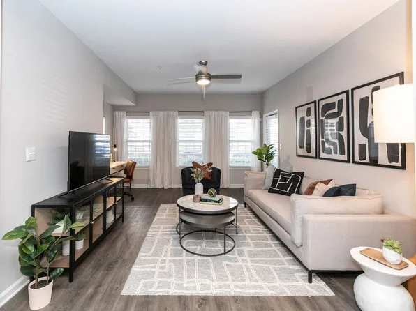 Willowest in Lindbergh