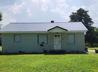 2962 Belgrade Swansboro Rd, Maysville, NC 28555