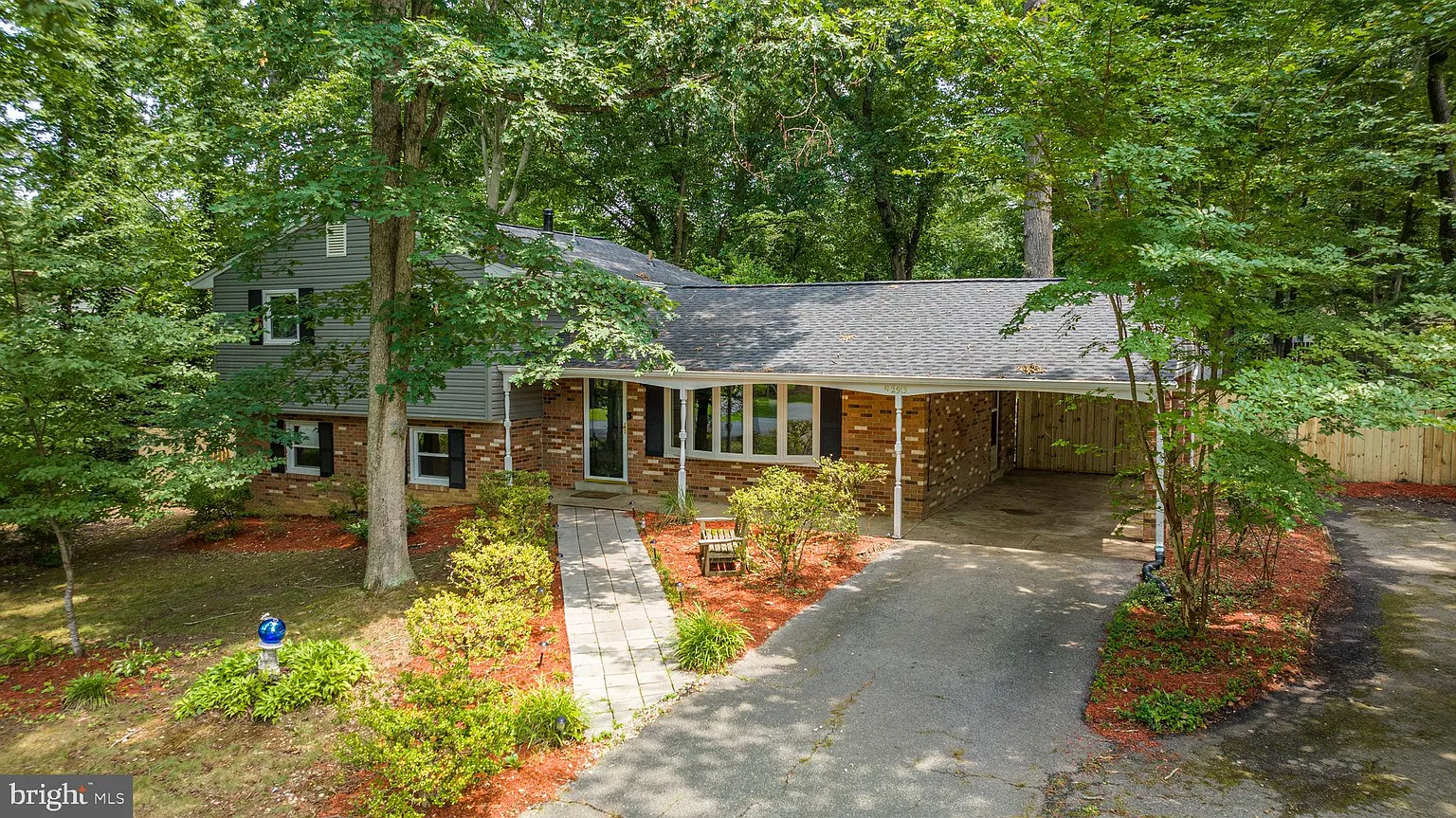 9293 Rollingwood Dr photo 1