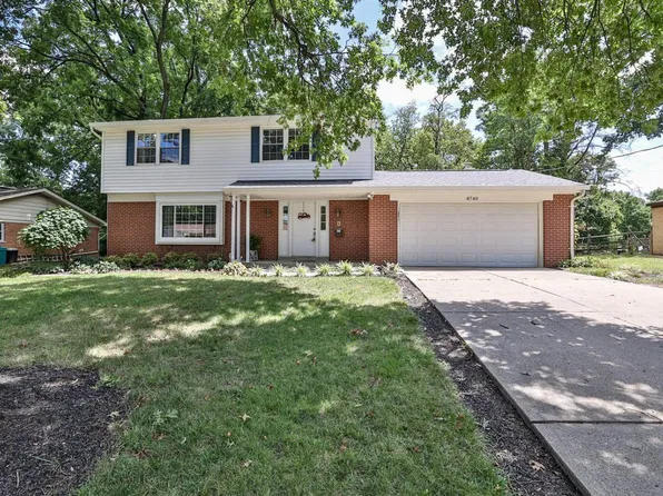 8740 Cavalier Dr, Cincinnati, OH 45231