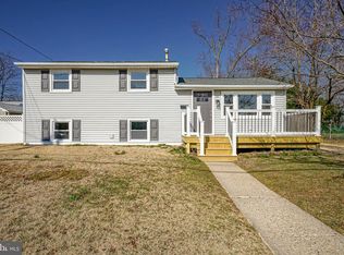 1036 Crest Rd, Pine Hill, NJ 08021