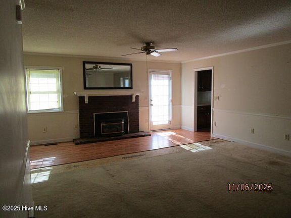 3rd image of 1771 Nixonton Road