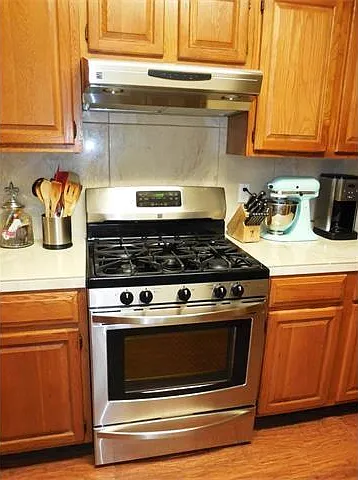102 Beau Soleil Pl — Photo 9