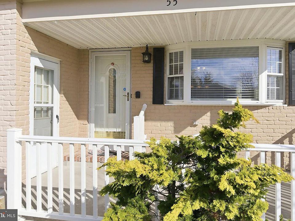 55 Woodstock Dr, Toms River, NJ 08757 | Zillow