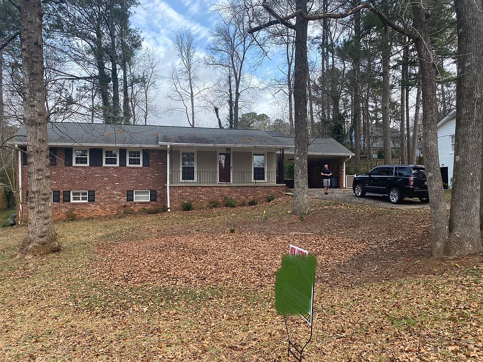1st image of 4078 Menlo Dr