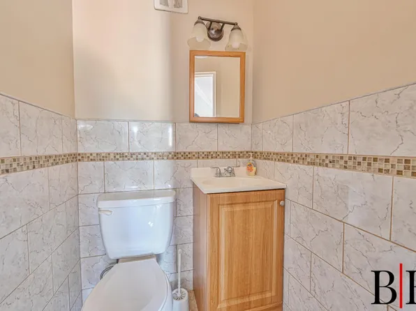 2078 Bergen Avenue image 10 of 25