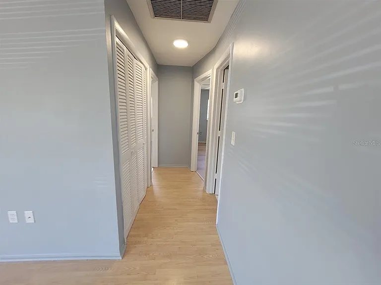 22329 Niagara Ave — Photo 13