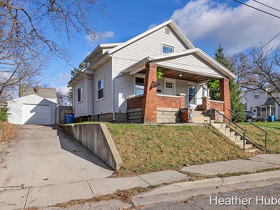 3rd image of 517 Quimby St NE