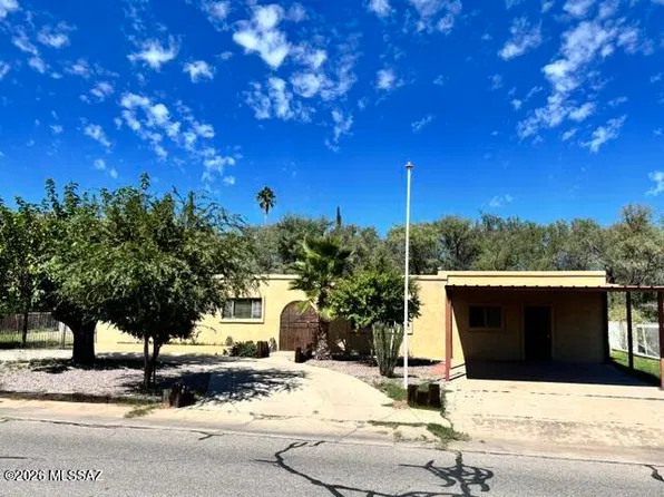 1468 W Meadow Hills Dr, Nogales, AZ 85621