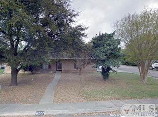 6227 Ridge Place St, San Antonio, TX 78250