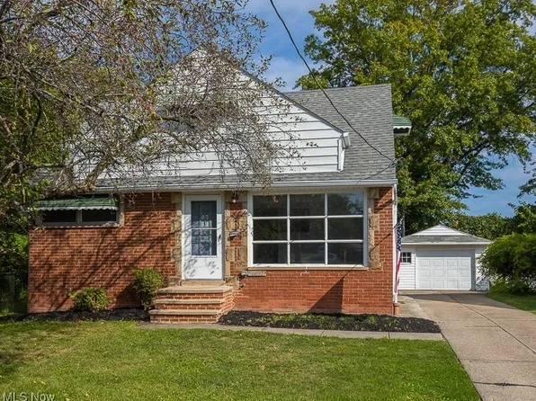21091 Carol Dr, Euclid, OH 44119