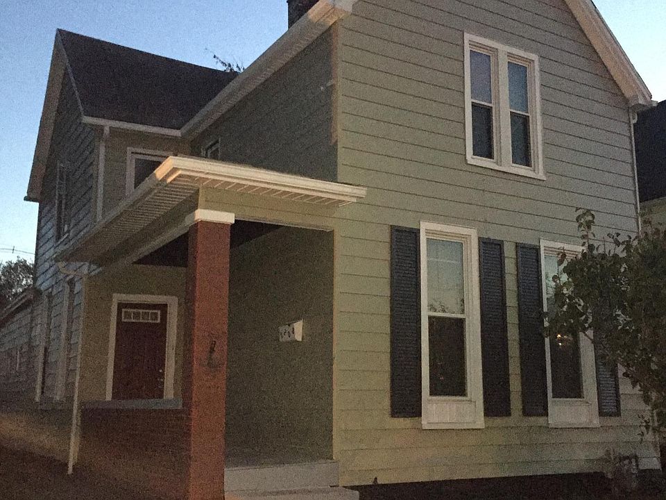 2208 West Illinois: 4 bedroom 1 1/2 bath. $1,080 monthly .deposit $800. We are not pet friendly.