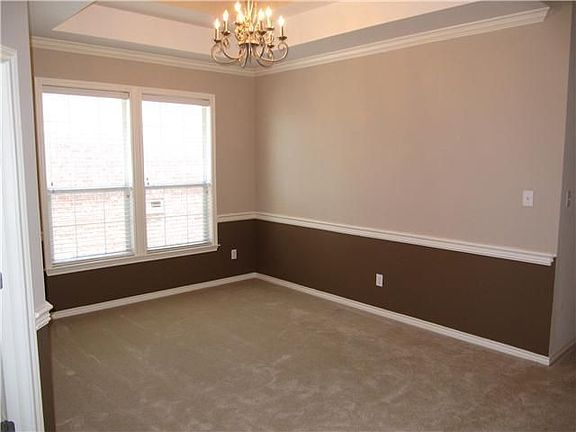 2nd image of 134 Justin Leonard Dr