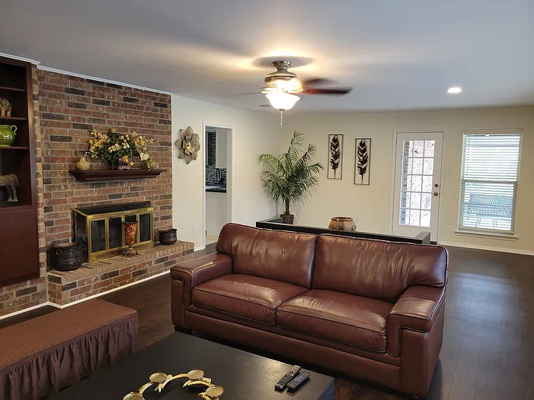 7708 El Dorado Dr — Photo 2