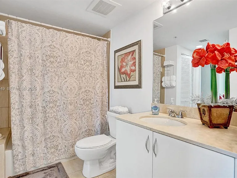 1750 N Bayshore Dr #2911 — Photo 19