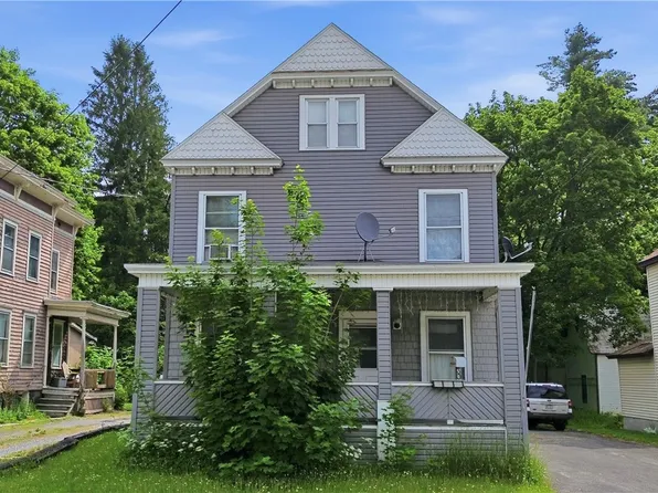 30 N Helmer Ave, Dolgeville, NY 13329