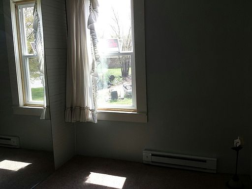 4th image of 324-B N Battleground Ave