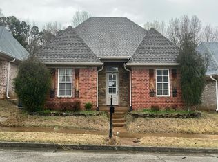 10228 Morning Hill Dr, Cordova, TN 38016