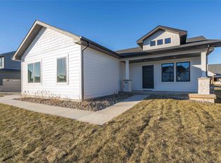 406 SW 17th St, Ankeny, IA 50023
