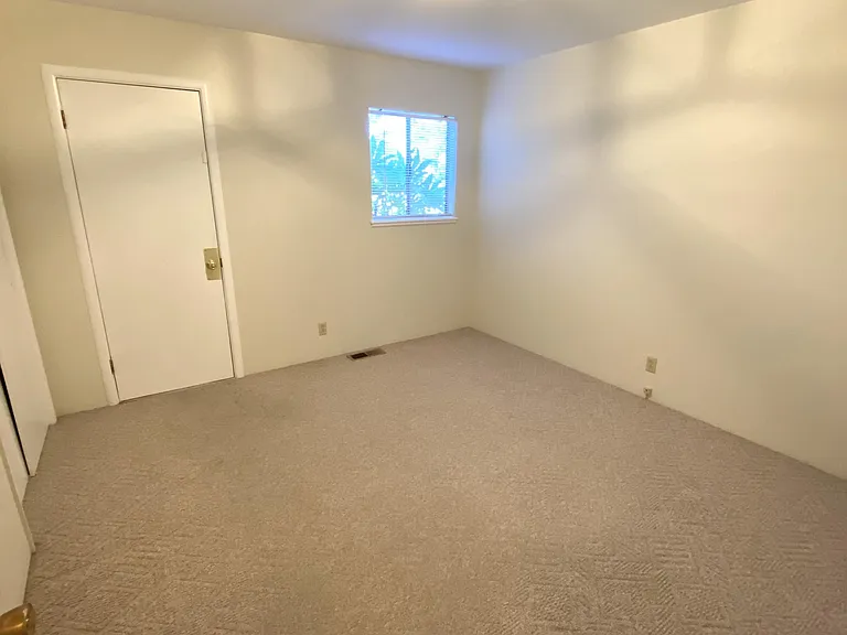 340 Wiley St — Photo 21