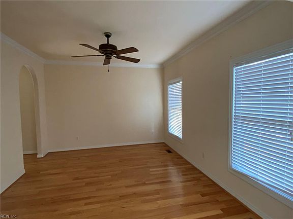 5th image of 4009 Estates Ln