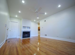2243 W Barry Ave #1, Chicago, IL 60618