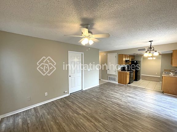 4th image of 9707 Little Pond Way