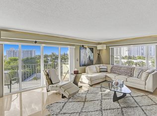 1200 Hibiscus Ave APT 602, Pompano Beach, FL 33062