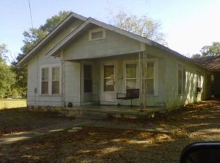 511 W 8th St, Fordyce, AR 71742