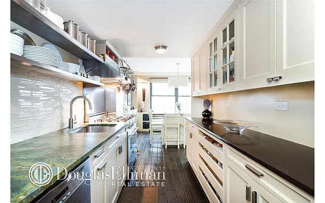 Sold by Douglas Elliman | media 10