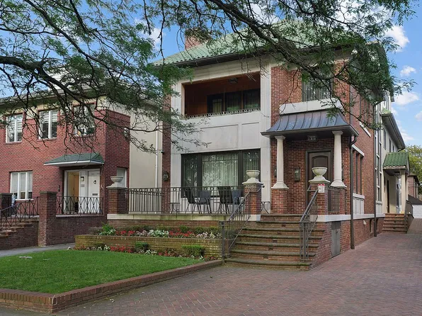 1315 Ocean Pkwy, Brooklyn, NY 11230