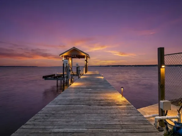 103 Island Beach Rd, Gun Barrel City, TX 75156