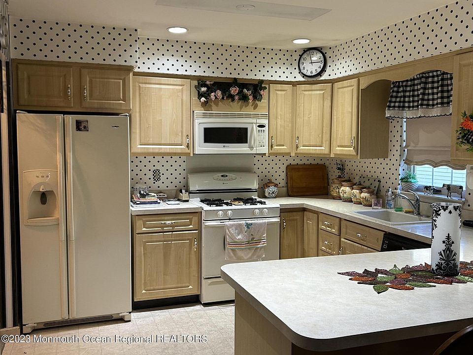 64 Greenbriar Boulevard, Brick, NJ 08724 Zillow