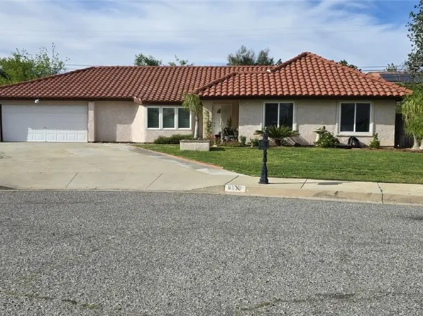 682 W Cheshire St, Rialto, CA 92377