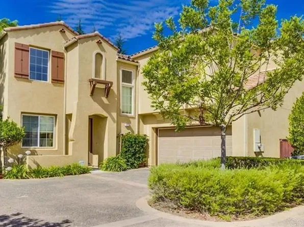 912 Mira Lago Way, San Marcos, CA 92078