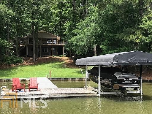 2nd image of 153 Cedar Cove Dr