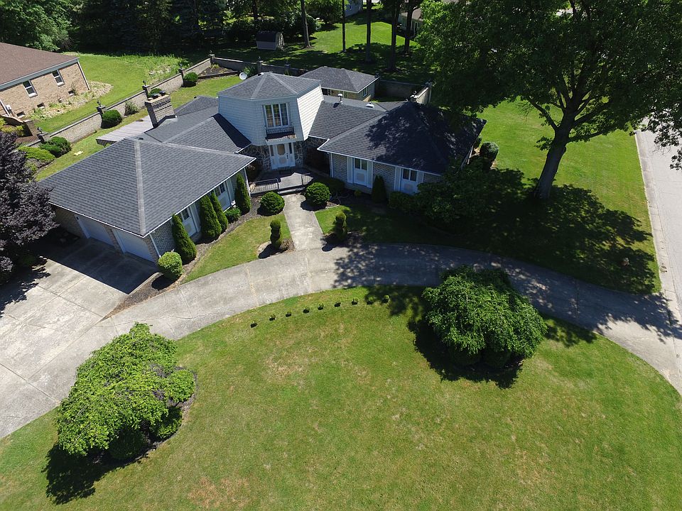 1st image of 5731 Loretta Dr