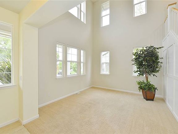 3rd image of 519 Morgan Woods Ct