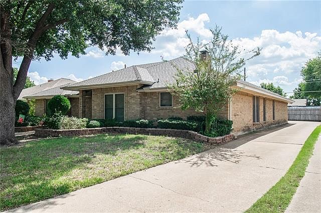 1st image of 3908 Country Club Dr W