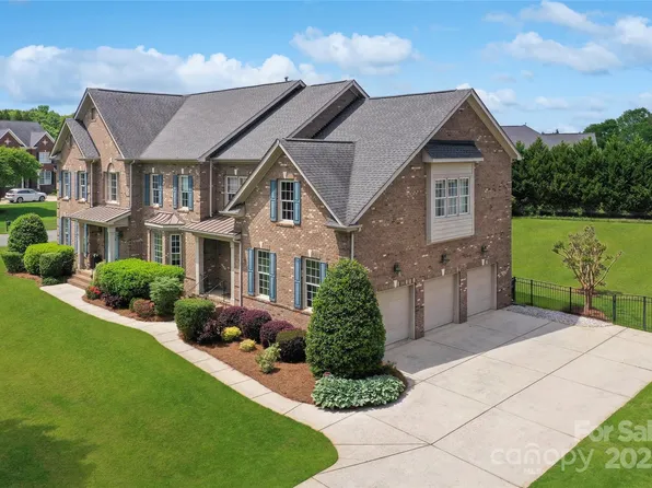 101 Stonehurst Ln, Marvin, NC 28173